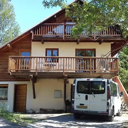 Chalet Avec Jardin Proche De Vallouise Les Vigneaux